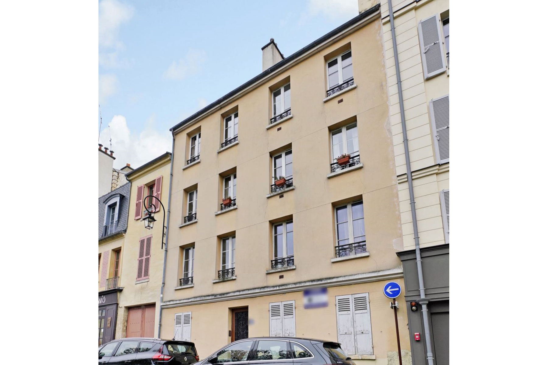 25m²